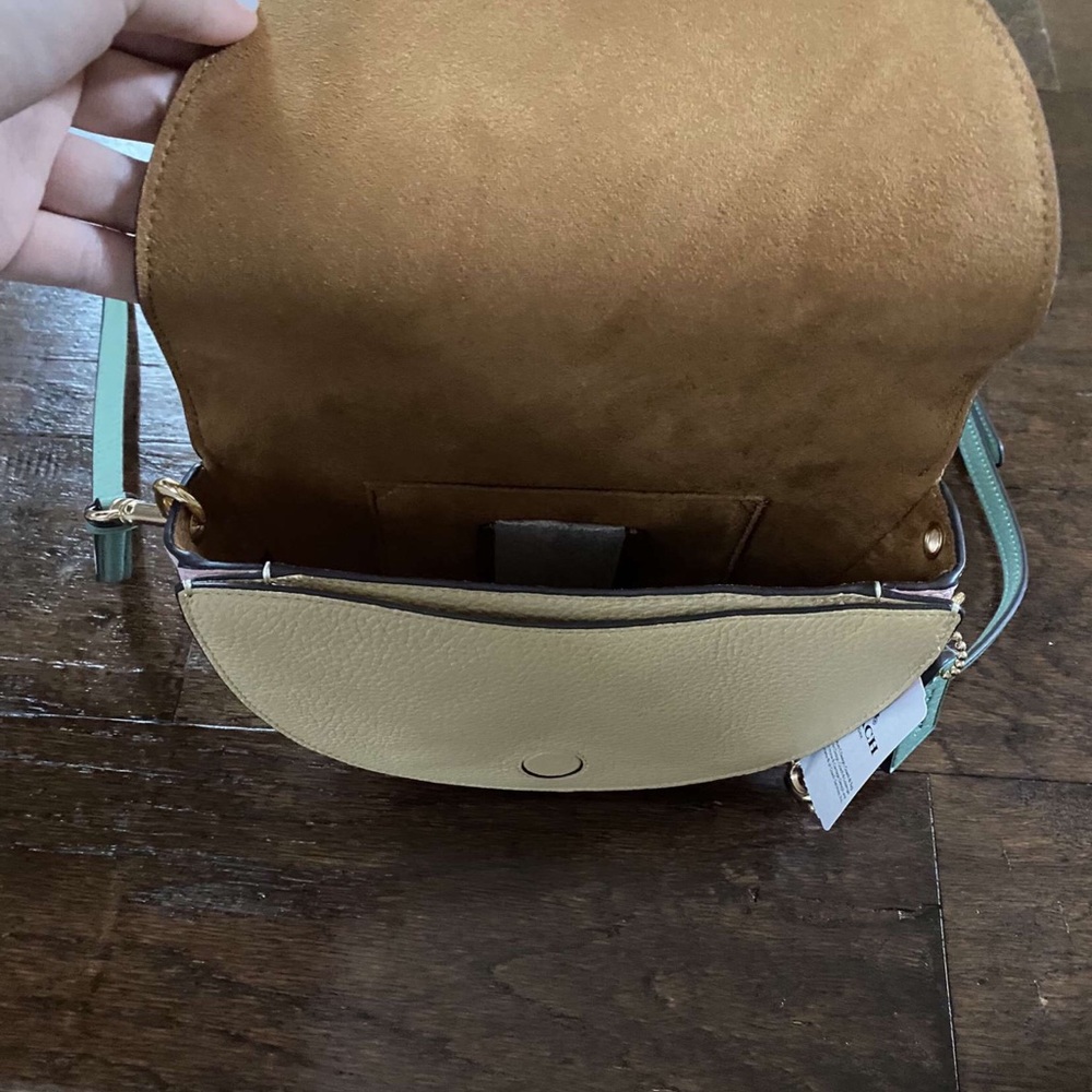 Coach Crossbody In Colorblock Vanilla Cream Multi - Picture 11 of 16